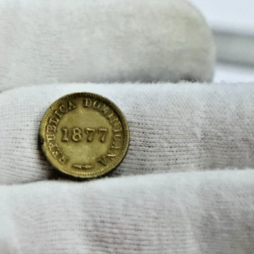 Read more about the article Dominican Republic – 1877 Brass Centavo -AU