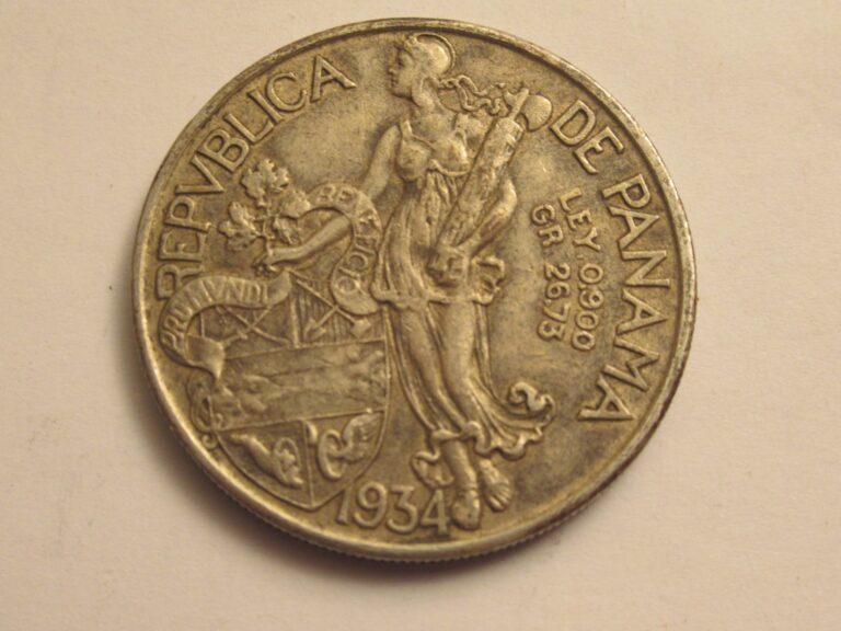 Read more about the article 1934 Panama Silver Un Balboa  heavy toning