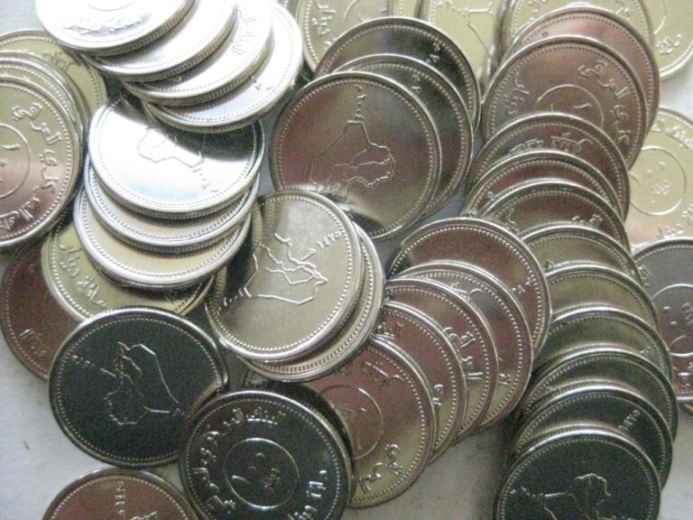 Read more about the article Iraq AH1425 2004 100 Dinars BU lot of 25 coins