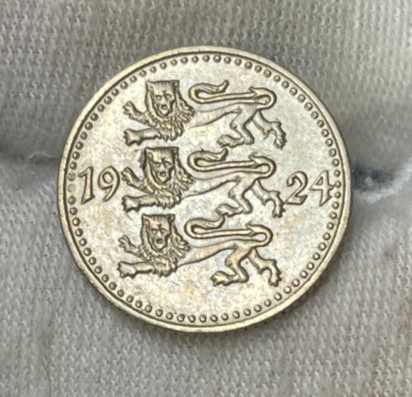 Read more about the article 1924 Estonia One Mark Coin High Grade