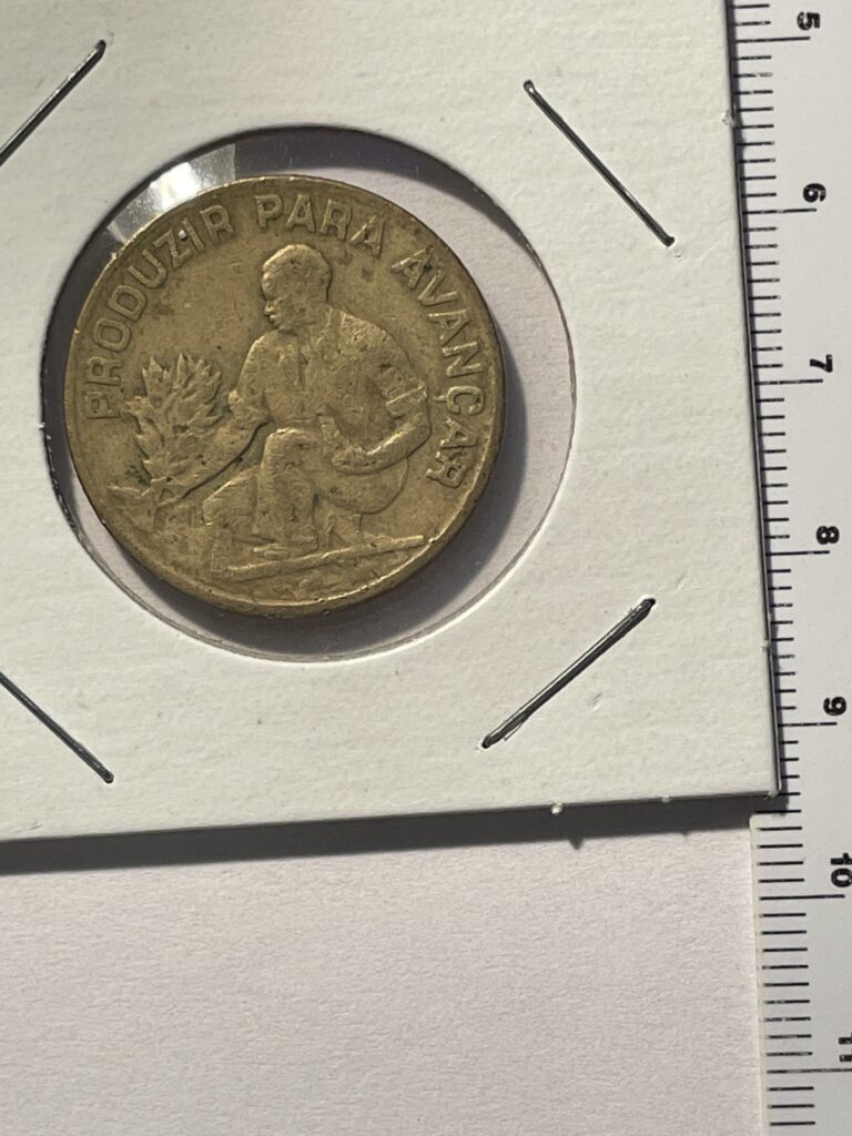 Read more about the article Cape Verde  Cabo Verde 1977 2.5 ESCUDOS coin