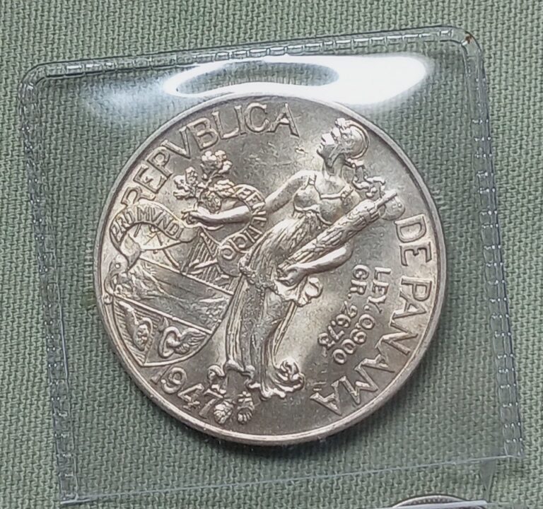 Read more about the article 1947 PANAMA UN BALBOA   CHOICE UNC. THE COIN LOOKS BETTER ON HANDS