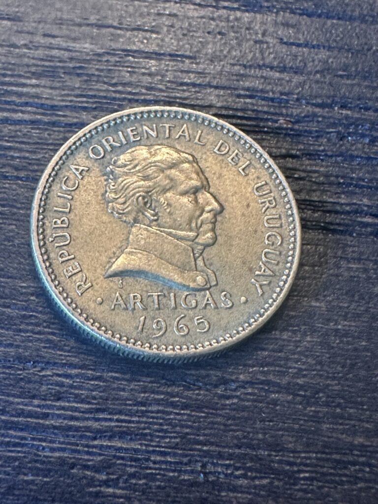 Read more about the article 1965 Uruguay 1 Peso Coin KM#46