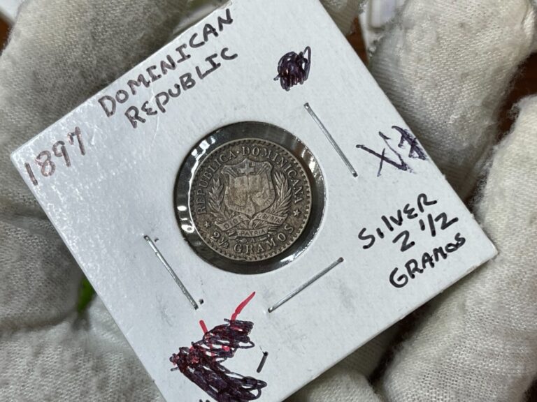 Read more about the article 1897 Dominican Republic 10 Centavos Silver Coin Great Condition High Value