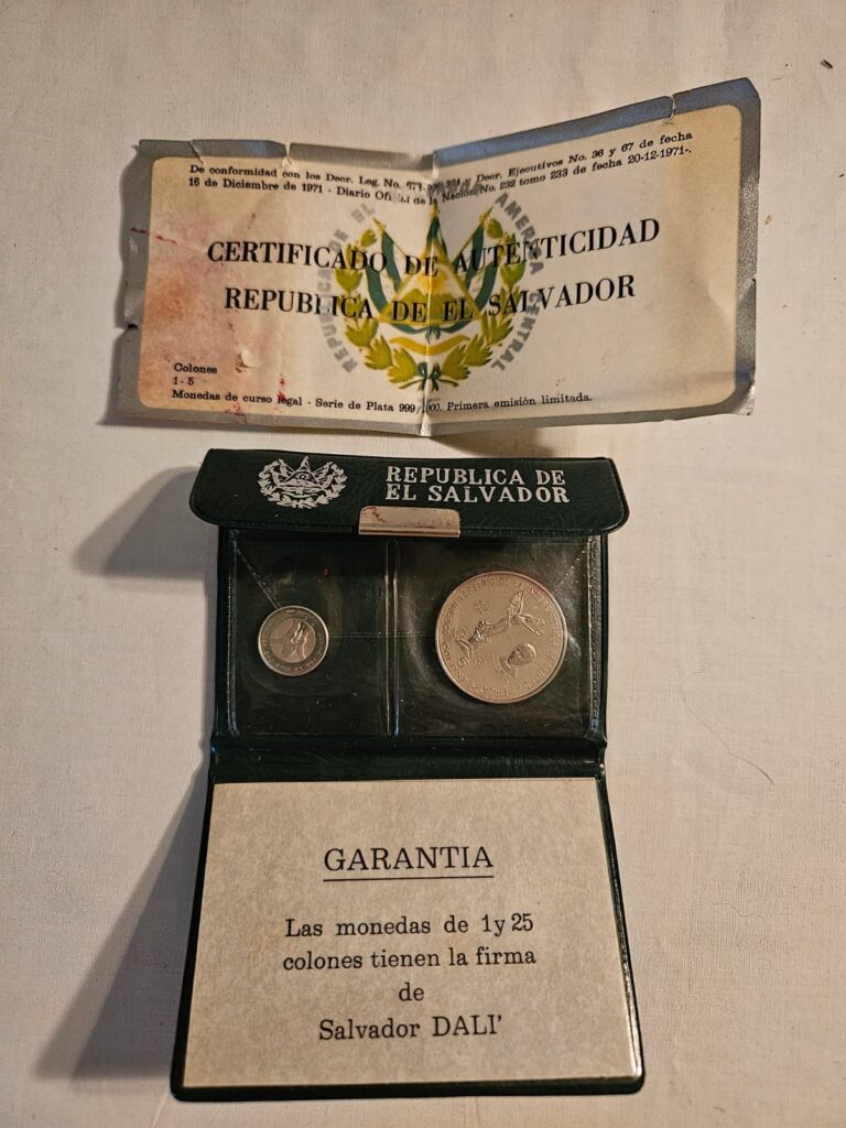Read more about the article 1971 El Salvador 1 and 5 Colones Silver Coin Proof Set with Certificate