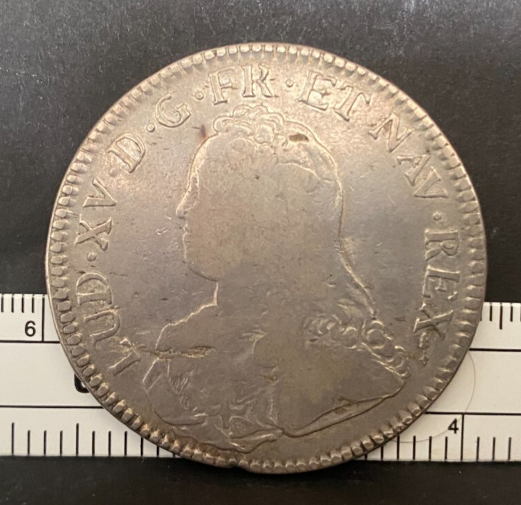 Read more about the article FRANCE  ca1726  LOUIS XV  essayer P  Crown Silver Coin  circulated