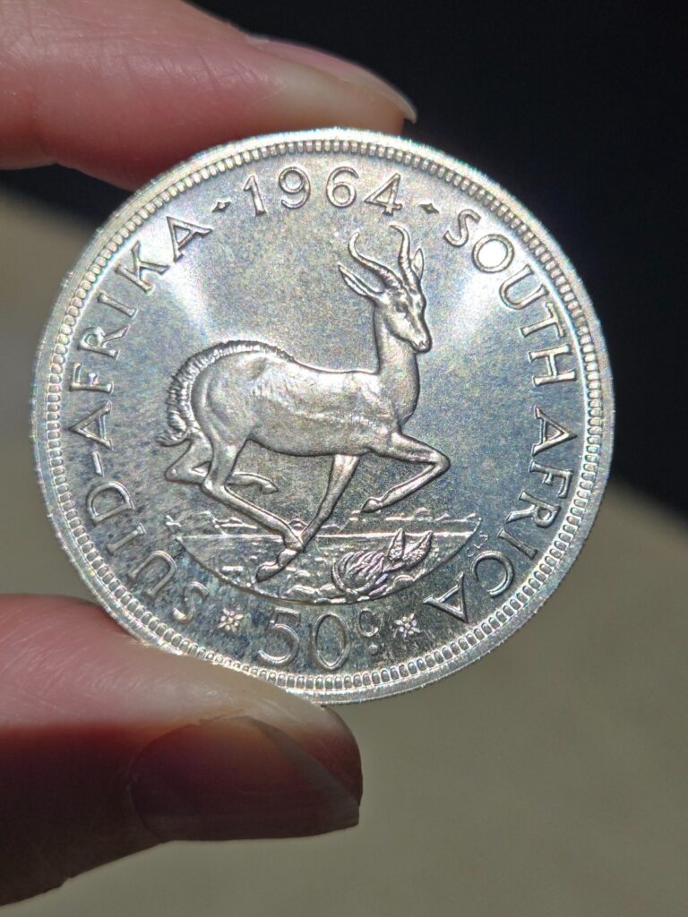 Read more about the article 1964  South  africa Silver 50 Cents  PQ BU Crown