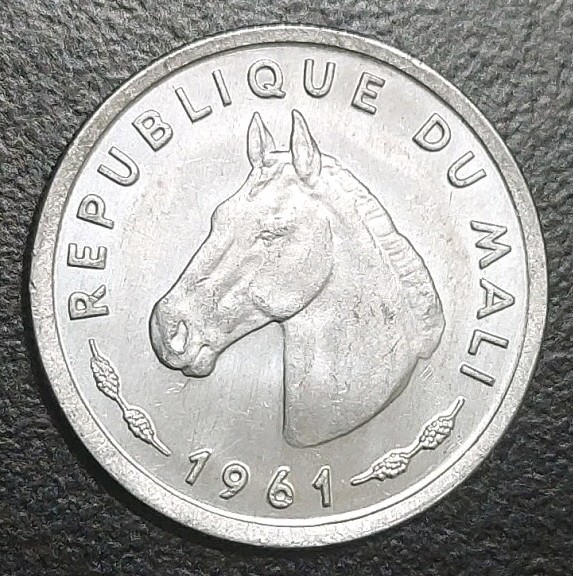 Read more about the article 1961 MALI 10 FRANCS UNC ALUMINUM COIN HORSE ANIMAL WILDLIFE THEMATIC AFRICA KM 3