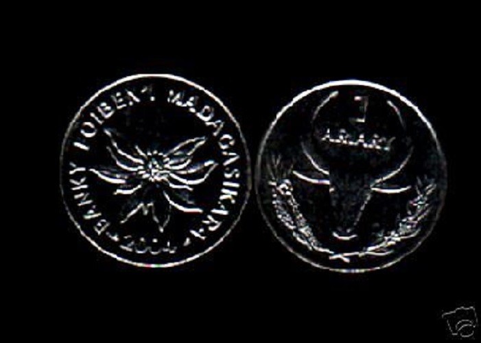 Read more about the article MADAGASCAR 1 ARIARY NEW 2004 FLOWER BOVINE UNC STAINLESS STEEL MONEY COIN