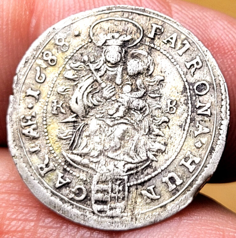 Read more about the article LEOPOLD I HUNGARY 1688 ~ 3 Kreuzer ~ Mary Holding Baby Jesus