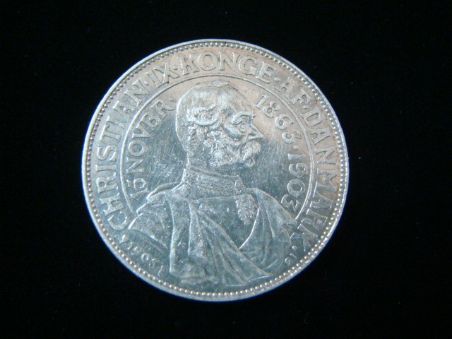 Read more about the article Denmark 1903 Silver 2 Kroner XF+ KM#802 Low Mintage Nice!