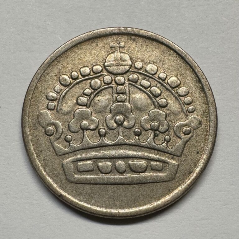 Read more about the article 1957 Sweden 25 Ore Silver – Coin #C-030