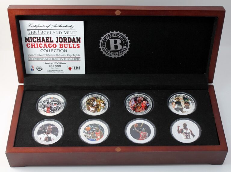 Read more about the article 2023 Highland Mint Michael Jordan Collection 8-Coin SET 39mm Silver w/ Case COA