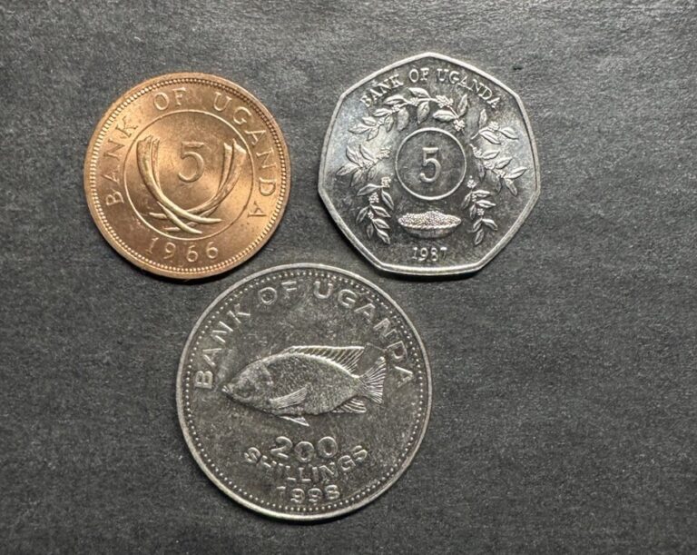 Read more about the article Uganda Lot Of 3 Different Coins Collection 5 Cents 200 Shillings Animal World