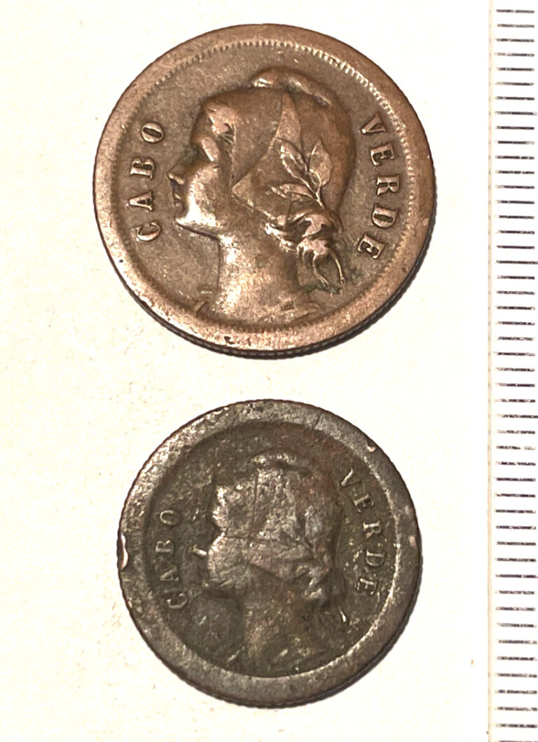 Read more about the article Cape Verde  Cabo Verde 1930 5 and 10 centavos coin