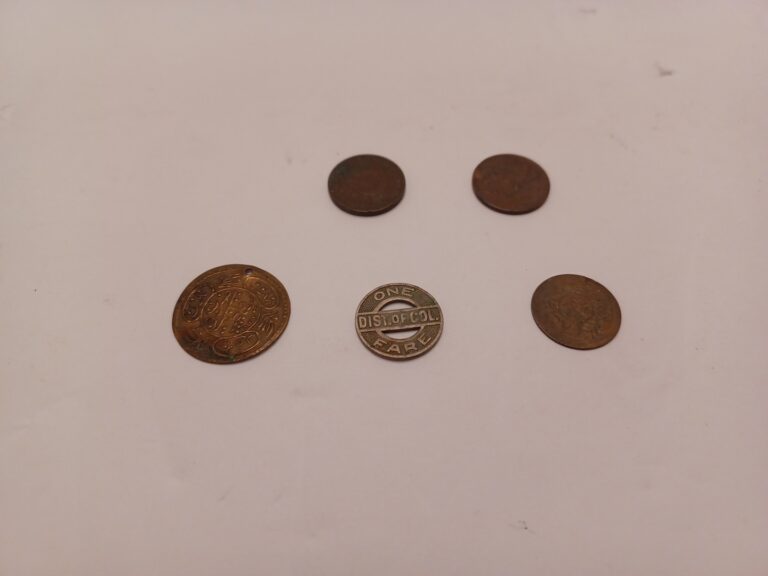 Read more about the article Turkey 5 Kurus Coins(2) and 2 Other Middle Eastern Coins and District Of Columbia