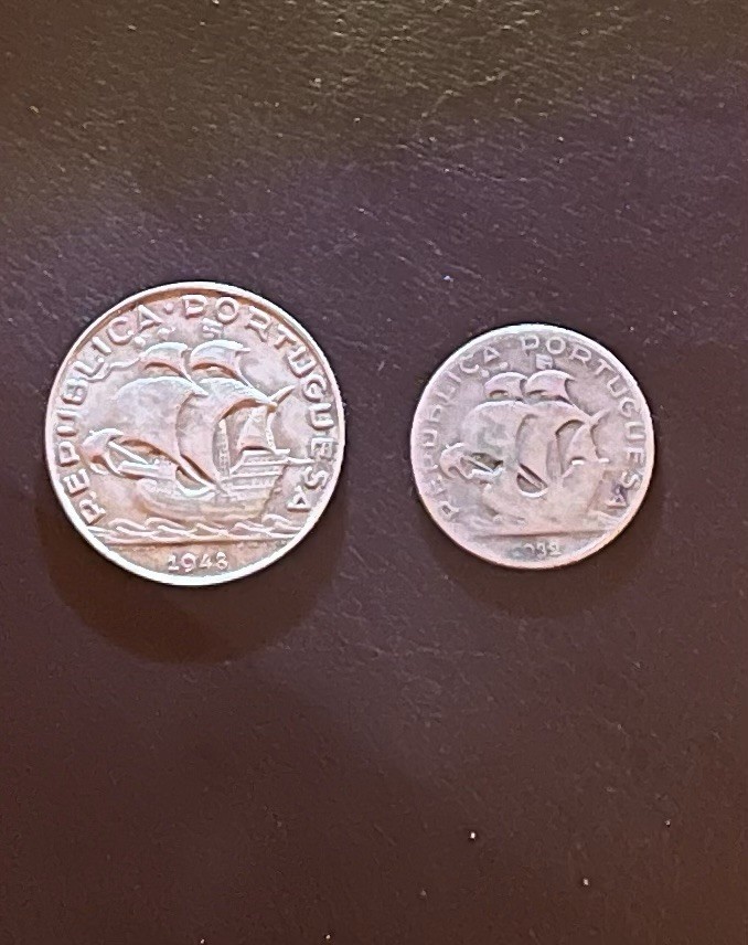 Read more about the article Antique old silver 65%  coin Portugal 1948 5 escudos 1932 2.5 escudos