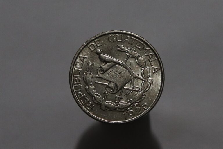 Read more about the article 🧭 🇬🇹 GUATEMALA 1/4 QUETZAL 1925 SILVER RARE HIGH GRADE B84 #K1074