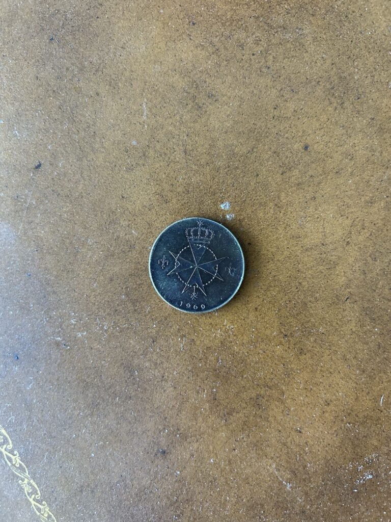 Read more about the article MALTA 1969  coin 10 Grani  Fra’ Angelo de Mojana di Cologna Hands  Maltese Cross
