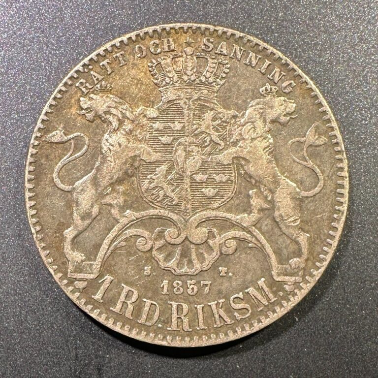 Read more about the article 1857 Sweden 1 Riksdaler Riksmynt Silver Oscar I Rare Type Coin Obverse Cleaned