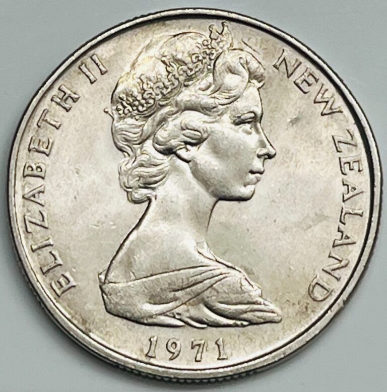 Read more about the article 1971 New Zealand 50 Cents KM# 37.1 Circulated Condition