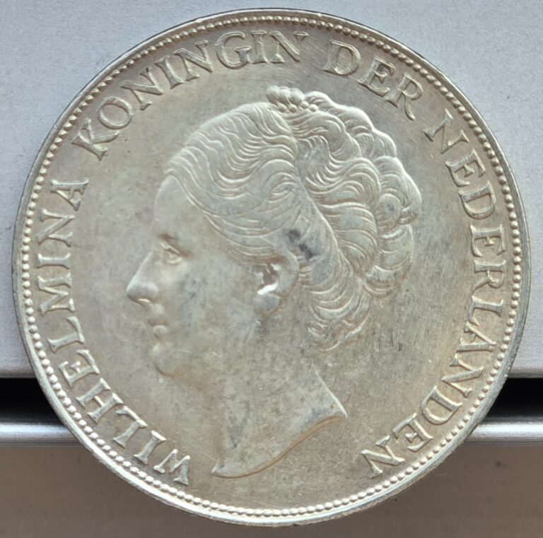 Read more about the article Netherlands East Indies 1943-D Gulden Silver Coin Minted In Denver During WWII