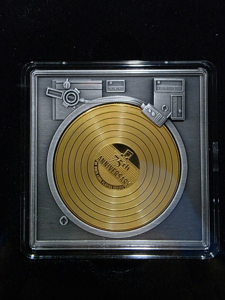 Read more about the article 2023 Barbados $5 Spinning Vinyl Record 3 oz .999 Fine Silver Coin