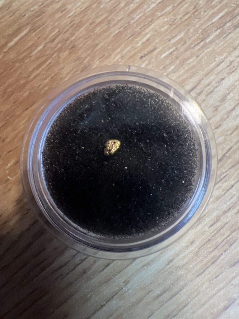 Read more about the article Africa Sudan Gold Nugget .084