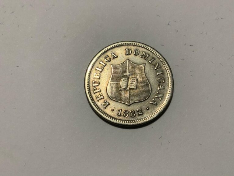 Read more about the article 1882 Dominican Republic 2-1/2  Centavos. RARE .