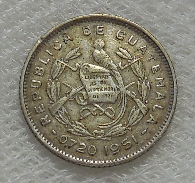 Read more about the article 1951 GUATEMALA 5 CENTAVOS SILVER COIN