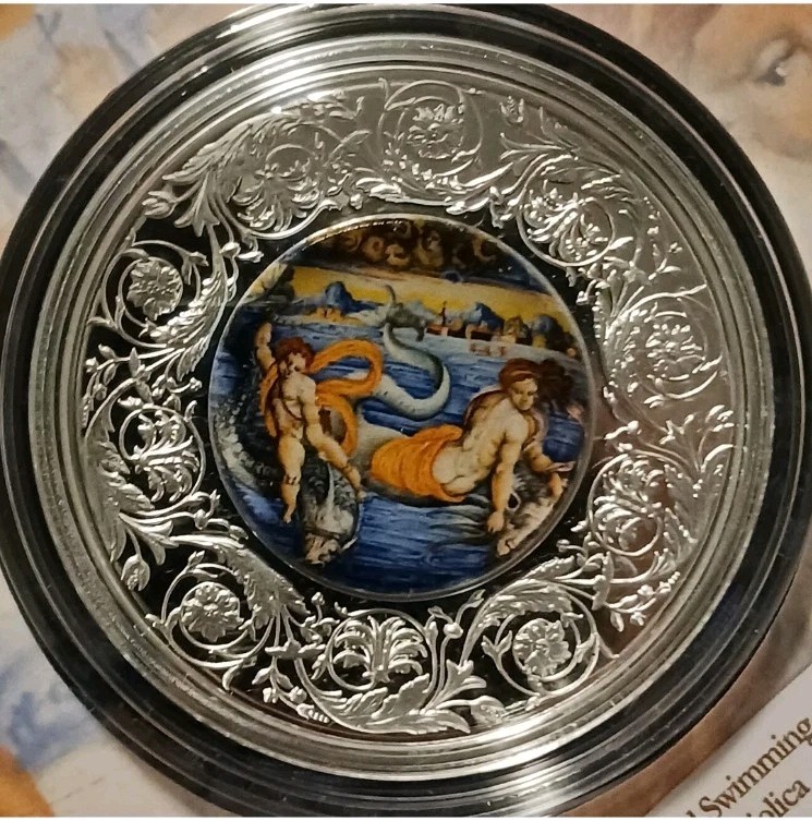 Read more about the article 2025 –  Malta – 5 Euros – Venus and Cupid – 1 oz .999 silver w/ porcelain insert