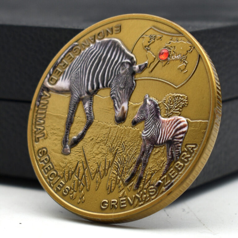 Read more about the article Africa Grevy’s Zebra Golden Coin 2014 Zambia 1000 Kwacha Endangered Animal Medal
