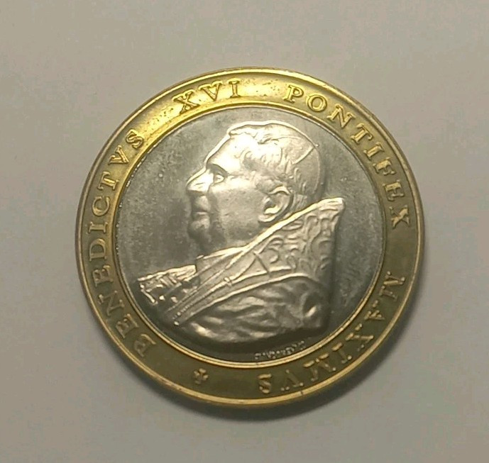 Read more about the article Vatican Benedictvs XVI Pontifex Maximys Pope Token Medal Coin