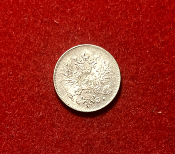 Read more about the article Finland 1916 25 Pennia UNC Silver Coin KM#6.2 T3265a