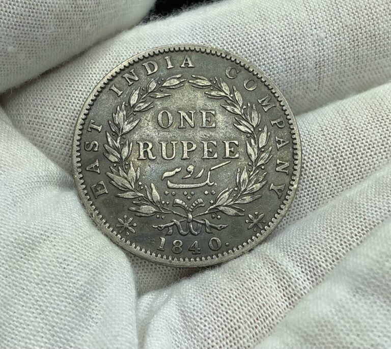 Read more about the article 1840 British India One Rupee SILVER COIN KM-457 R104