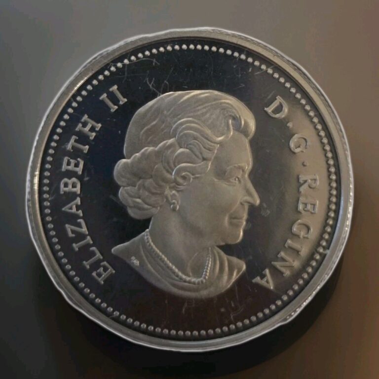 Read more about the article 2006 Canada 50 Cents Silver Proof Coin – Queen Elizabeth II  Gold Plated Reverse