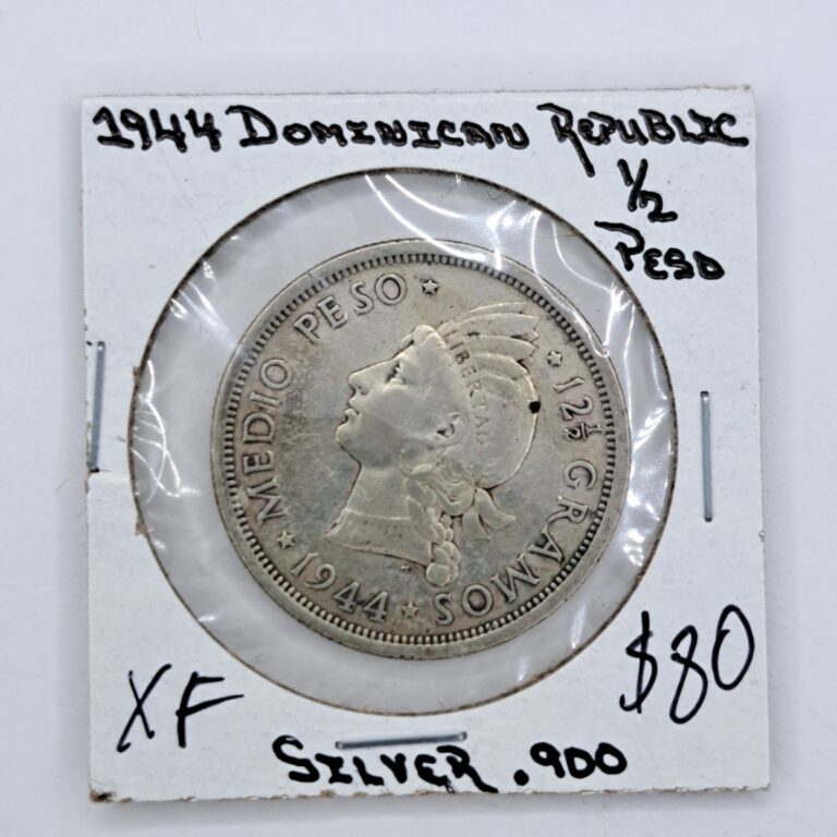 Read more about the article 1944 Dominican Republic 1/2-Medio Peso Silver Coin  KM#21  Mintage of 100 000