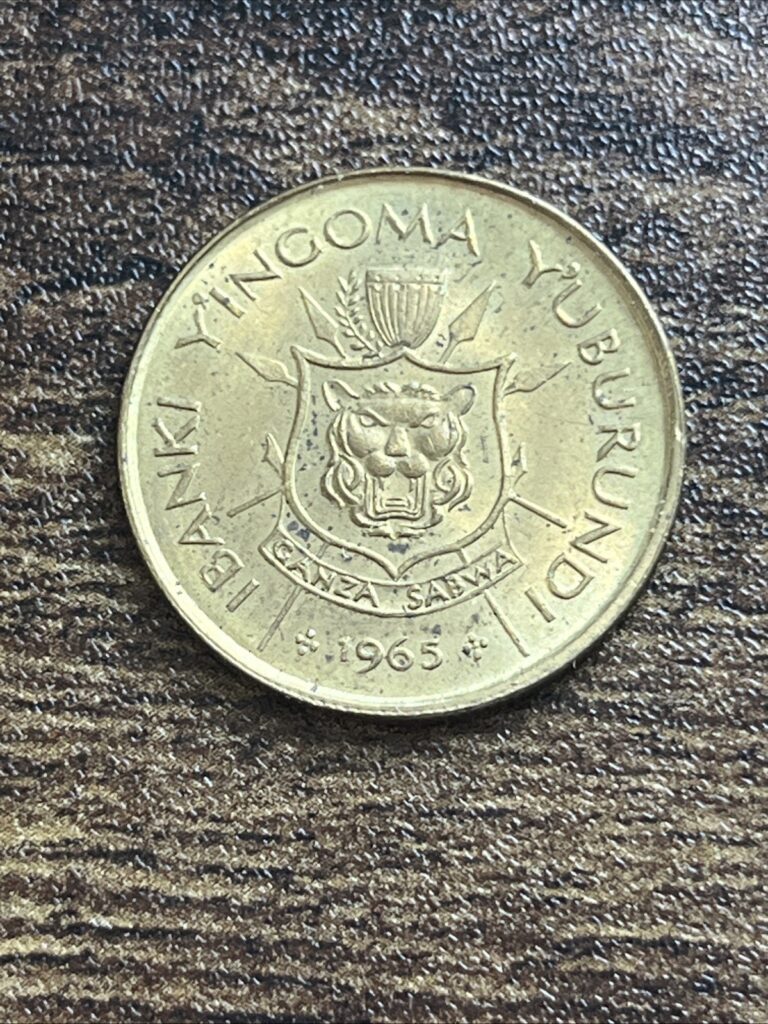 Read more about the article 1965 Burundi 1 One Franc Brass Coat of Arms Lion Actual Coin TB7147*
