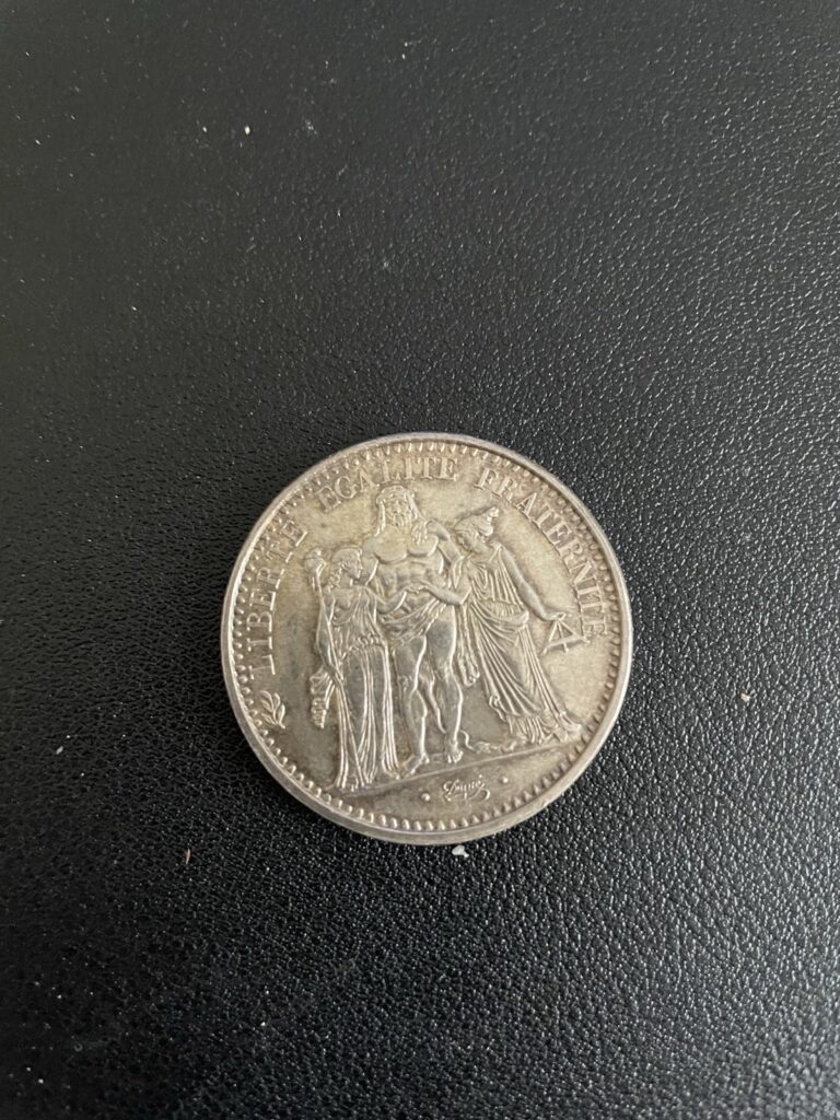 Read more about the article 1965 France  Hercules and Maidens 10 Francs UNC 90% Silver Coin SCARCE