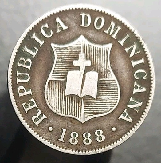 Read more about the article 1888 Dominican Republic 2 1/2 Centavo Old XF Coin Km 7.4