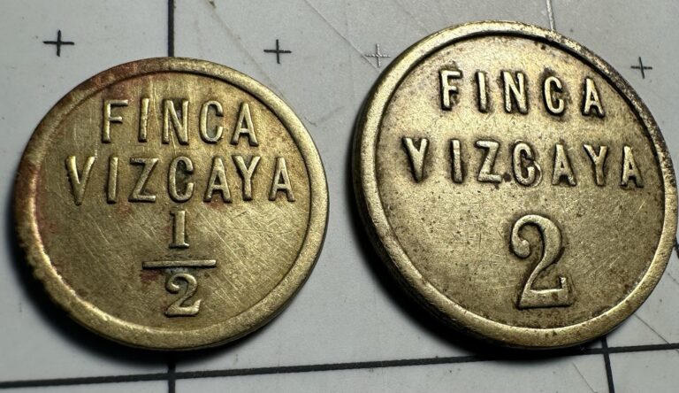 Read more about the article Guatemala TOKENS 2 “FINCA VIZCAYA” Mataquescuintla “G.S”  (Two Values 1/2 and 2)