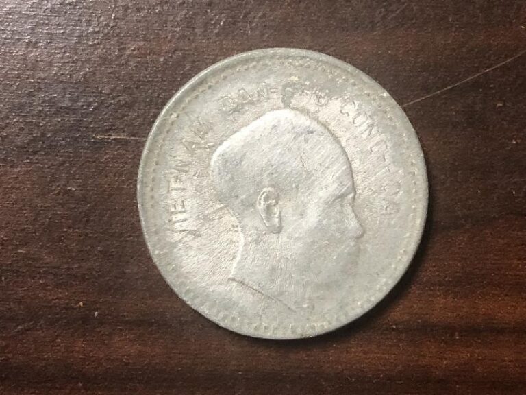 Read more about the article 1946 North Vietnam 1 Dong Aluminum Coin  (A2)