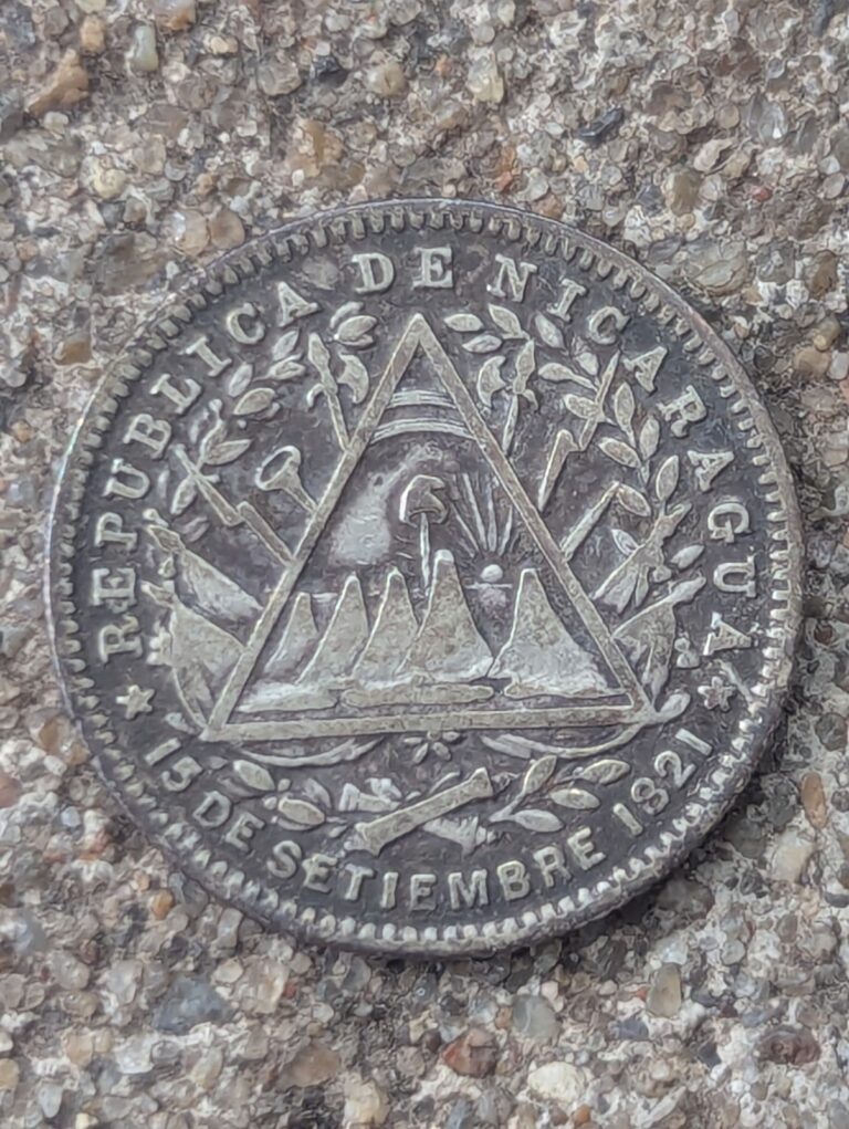 Read more about the article 1887 Nicaragua 10 Cents Coin 80% Silver