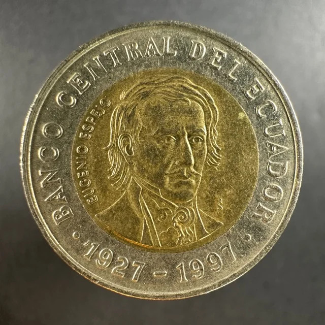 Read more about the article 1997 Ecuador 1000 Sucres Bimetallic Coin