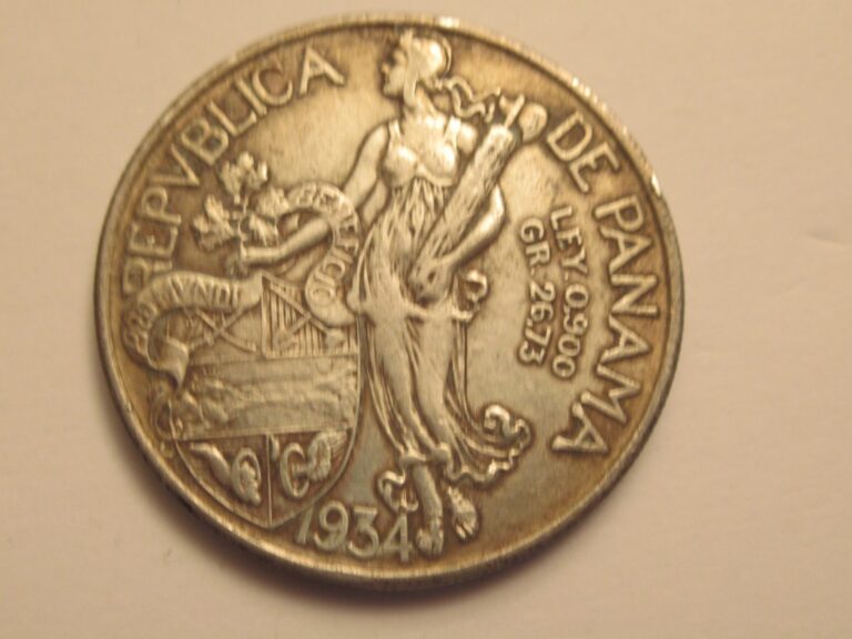 Read more about the article 1934 Panama Silver Un Balboa  heavy toning