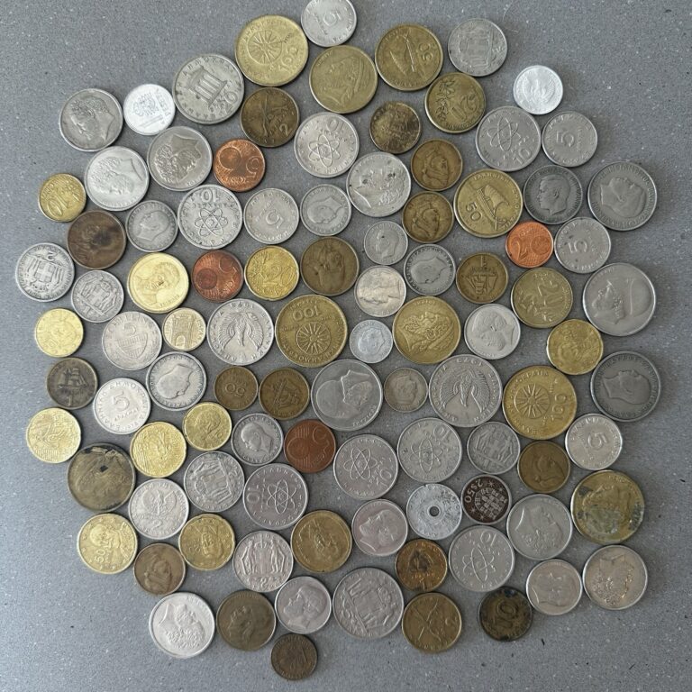 Read more about the article GREECE Lot of 96 Coins  – Actual Coins In Photo