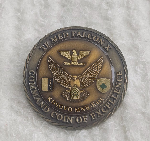 Read more about the article AUTHENTIC US ARMY JOINT TF MED FALCON X KOSOVO MNB-EAST RARE CHALLENGE COIN