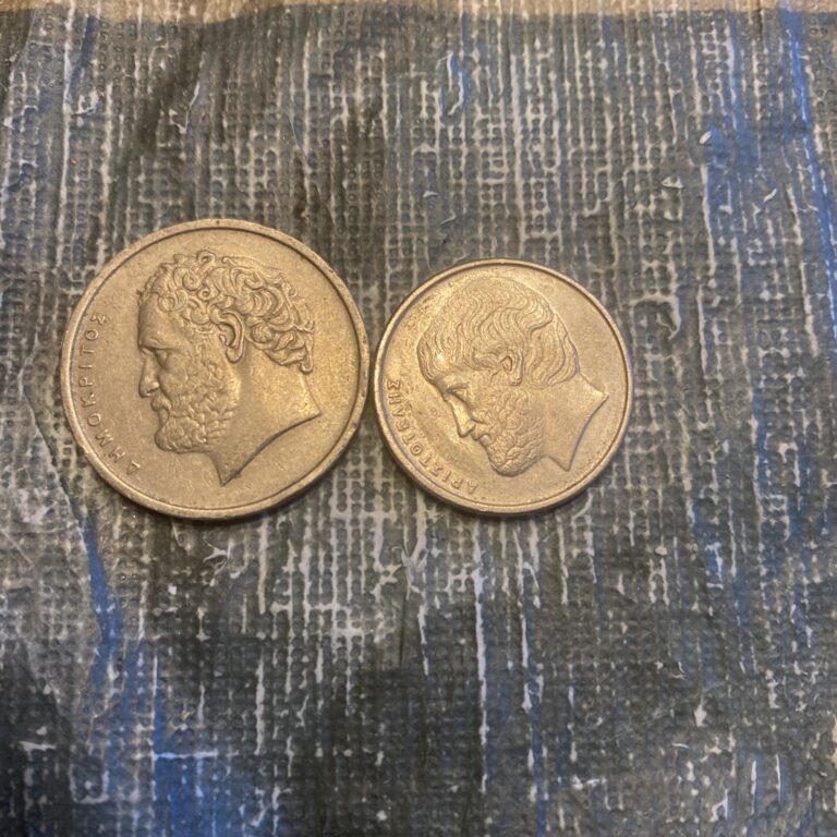 Read more about the article Greece -1976 10 Drachma  1990 5 Drachma- 2 Coins