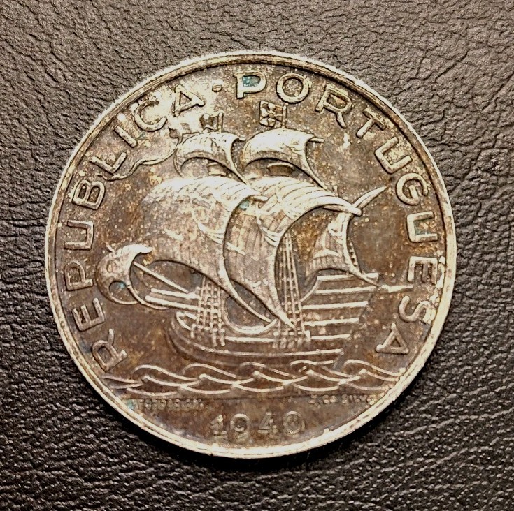 Read more about the article 1940 Portugal 10 Escudos Silver Coin #M16533