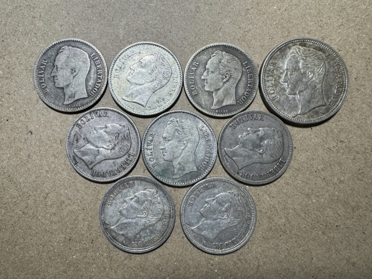 Read more about the article ** VENEZUELA BOLIVAR  SILVER….LOT 9 PIECES**